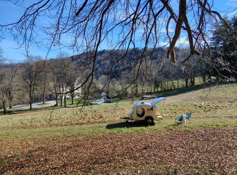 Monchateau étoilé, hébergement insolite avec Spa Merlas Habitación foto